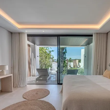 About Lavanda Villa
